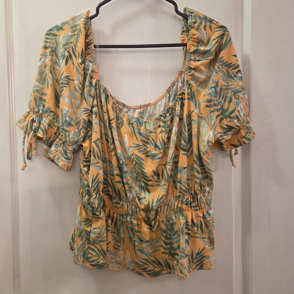 BUNULU ruffle gathered crop top women's size L Large palm pattern